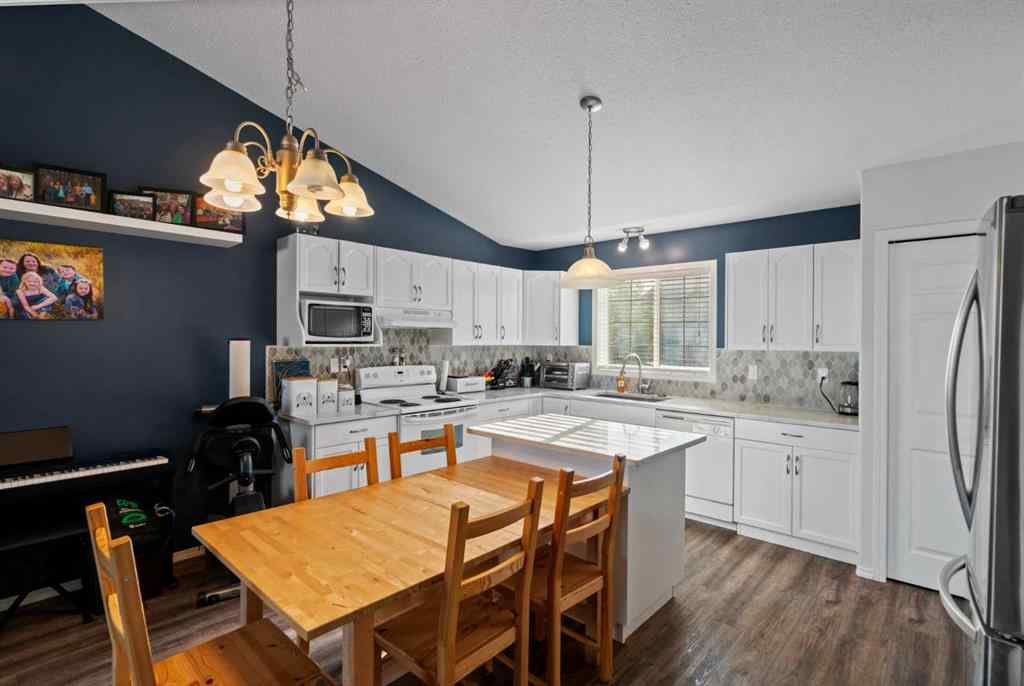 MLS® A2251748 - Unit #36 5302 47 Street E in Sparling Camrose, Residential
