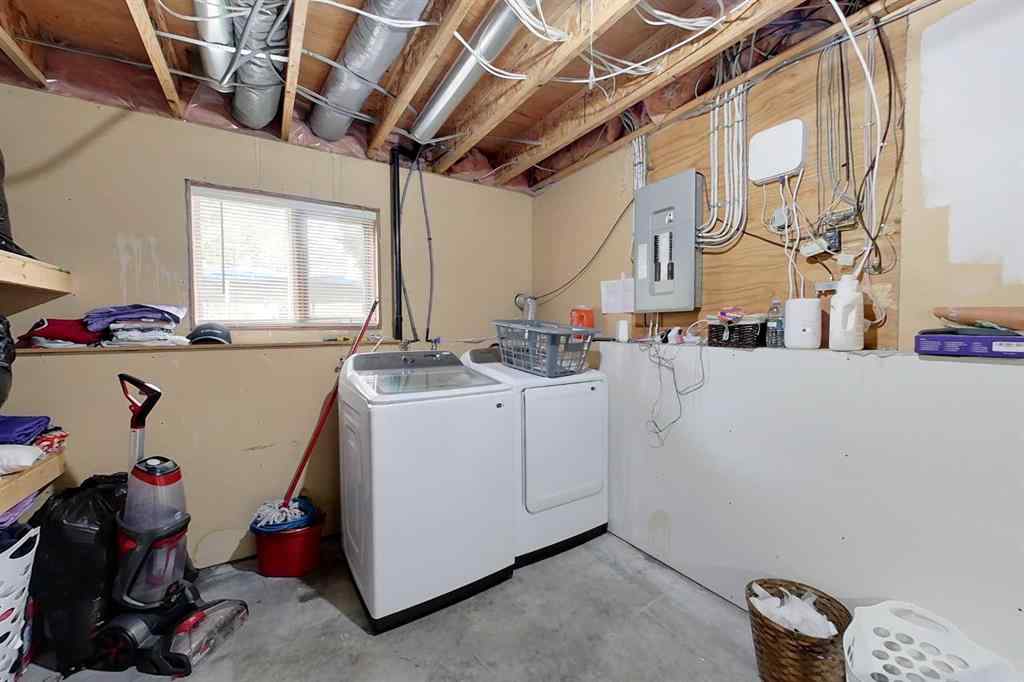 MLS® A2251751 - 816 11 Avenue SE in NONE Slave Lake, Residential