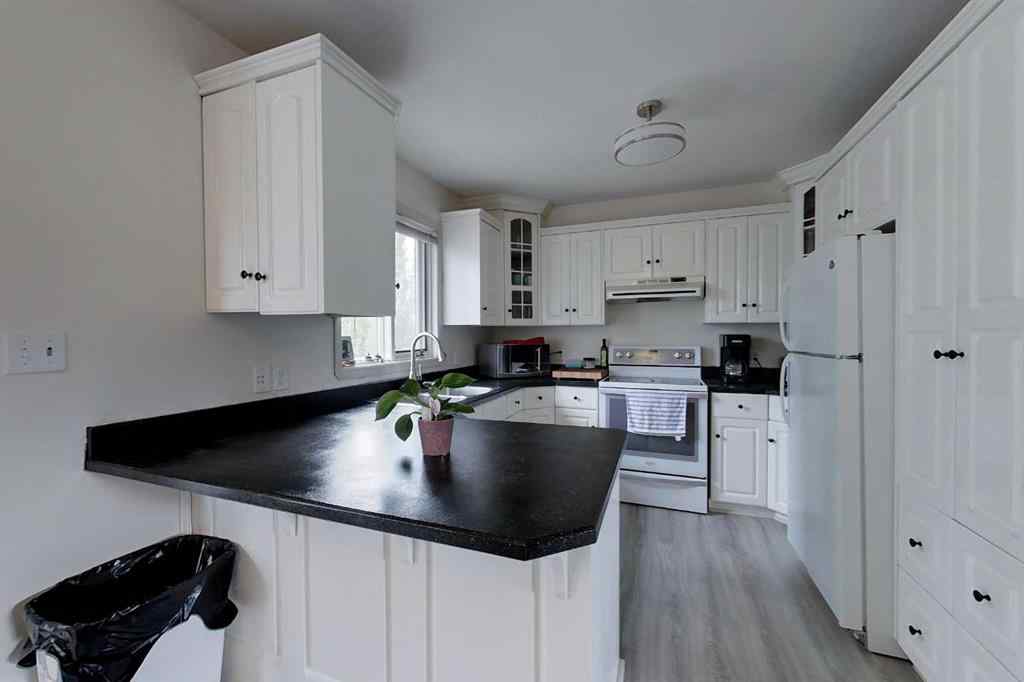 MLS® A2251751 - 816 11 Avenue SE in NONE Slave Lake, Residential