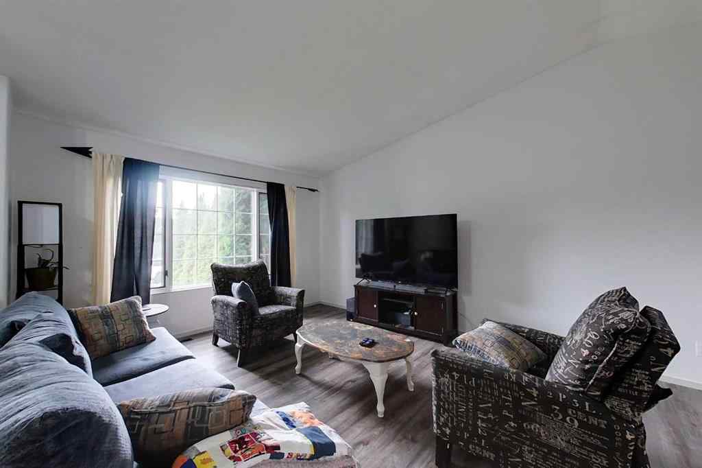 MLS® A2251751 - 816 11 Avenue SE in NONE Slave Lake, Residential