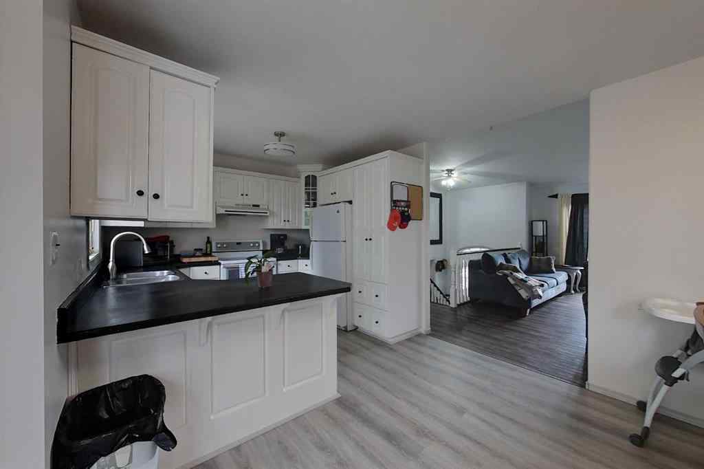 MLS® A2251751 - 816 11 Avenue SE in NONE Slave Lake, Residential