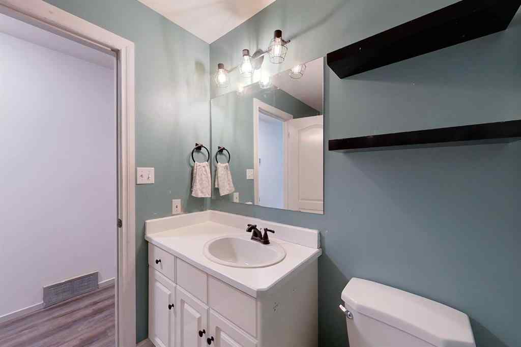 MLS® A2251751 - 816 11 Avenue SE in NONE Slave Lake, Residential