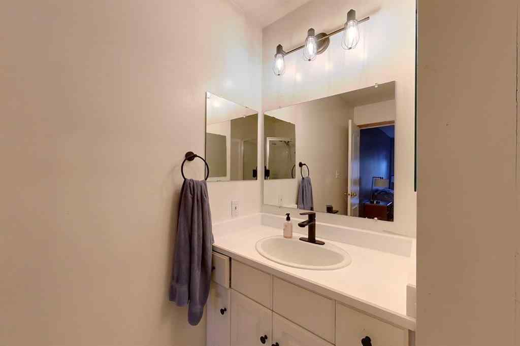 MLS® A2251751 - 816 11 Avenue SE in NONE Slave Lake, Residential