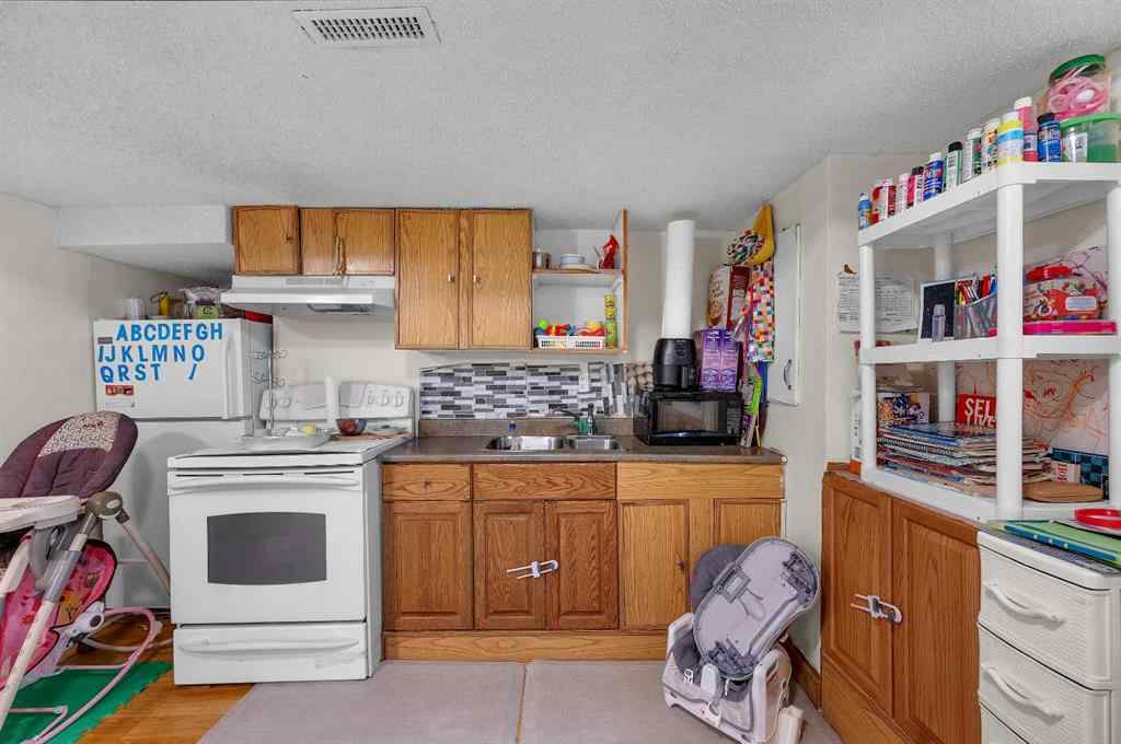 MLS® A2251752 - 143 Taralake Way NE in Taradale Calgary, Residential