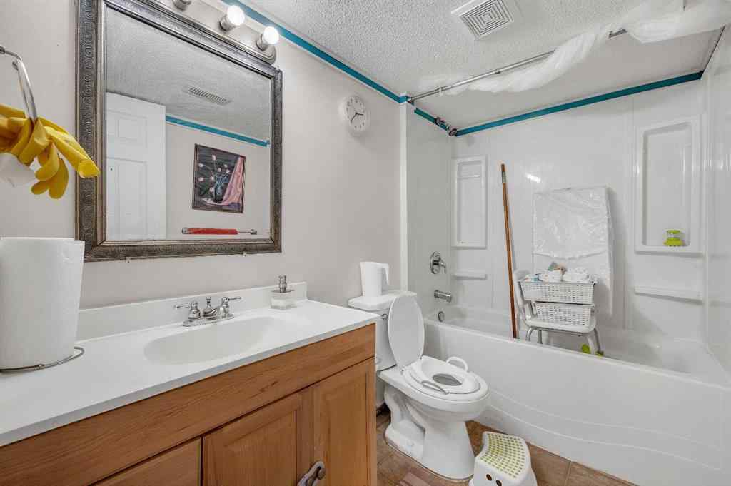 MLS® A2251752 - 143 Taralake Way NE in Taradale Calgary, Residential