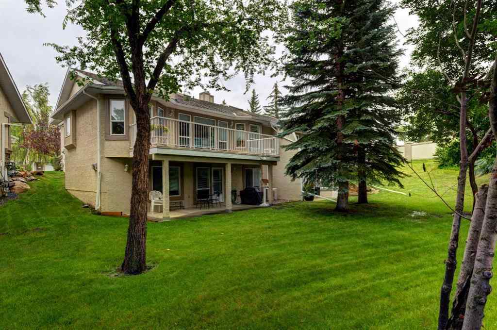 MLS® A2251754 - 62 Mt Mckenzie Villas SE in McKenzie Lake Calgary, Residential