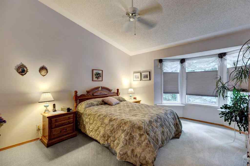 MLS® A2251754 - 62 Mt Mckenzie Villas SE in McKenzie Lake Calgary, Residential