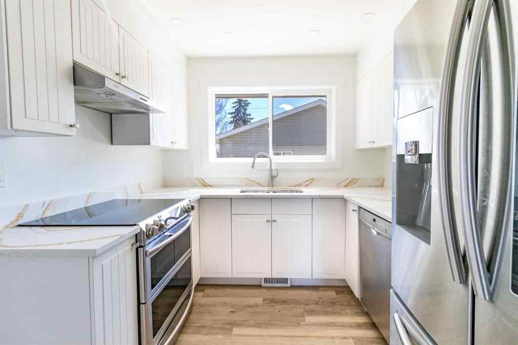 MLS® A2251761 - 4703 26 Avenue SW in Glenbrook Calgary, Residential