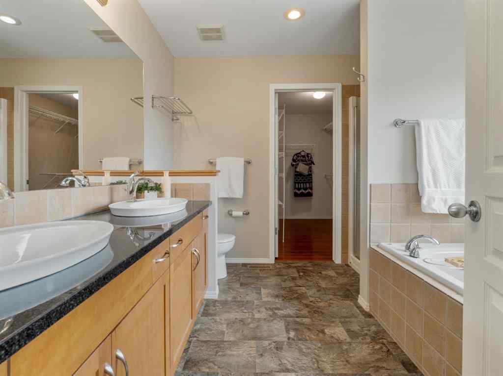 MLS® A2251762 - 347 Squamish Court W in Indian Battle Heights Lethbridge, Residential