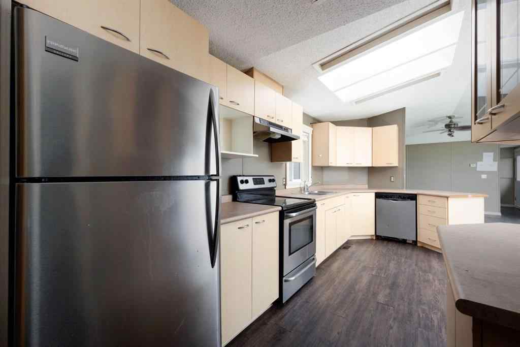 MLS® A2251765 - 313 Harpe Way  in Timberlea Fort McMurray, Residential