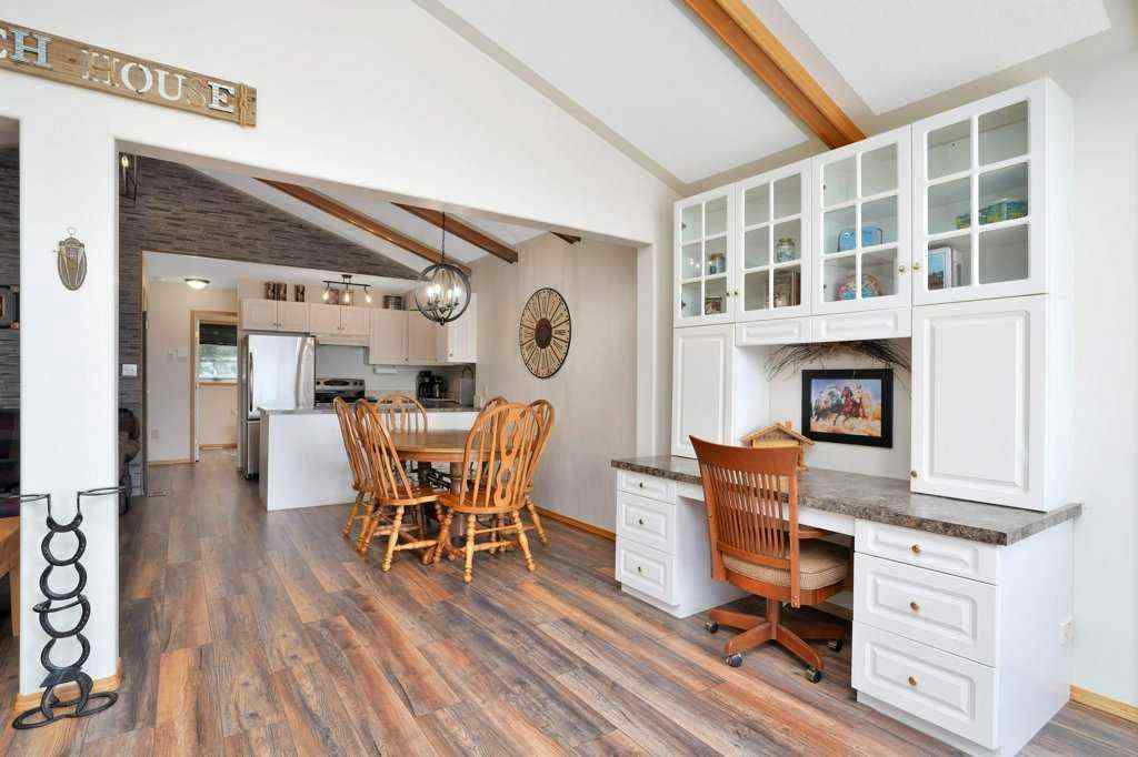 MLS® A2251768 - 34 Beach Street E in NONE Rochon Sands, Residential