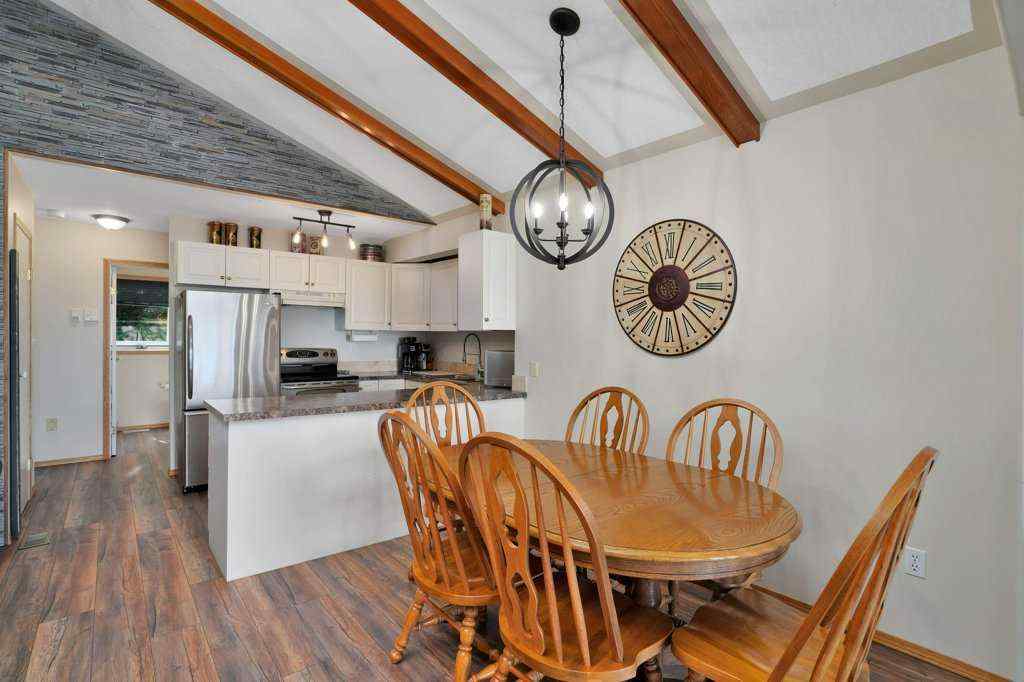 MLS® A2251768 - 34 Beach Street E in NONE Rochon Sands, Residential