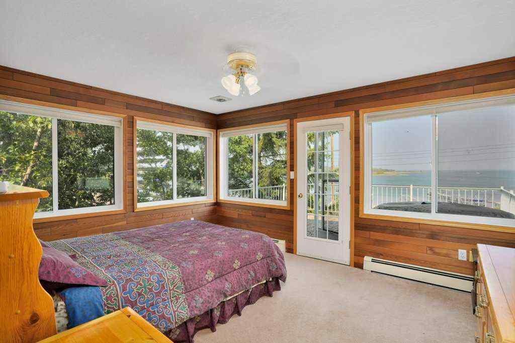 MLS® A2251768 - 34 Beach Street E in NONE Rochon Sands, Residential