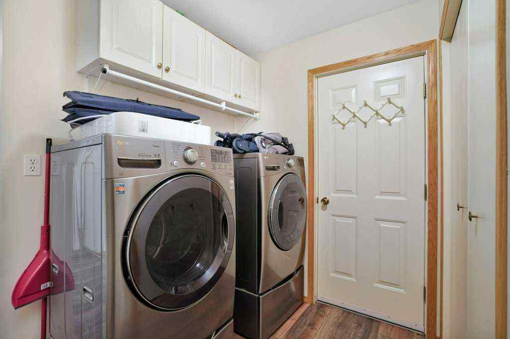 MLS® A2251768 - 34 Beach Street E in NONE Rochon Sands, Residential