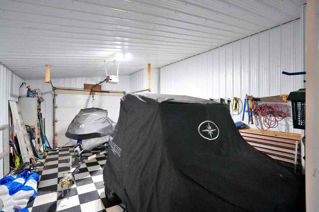 MLS® A2251768 - 34 Beach Street E in NONE Rochon Sands, Residential