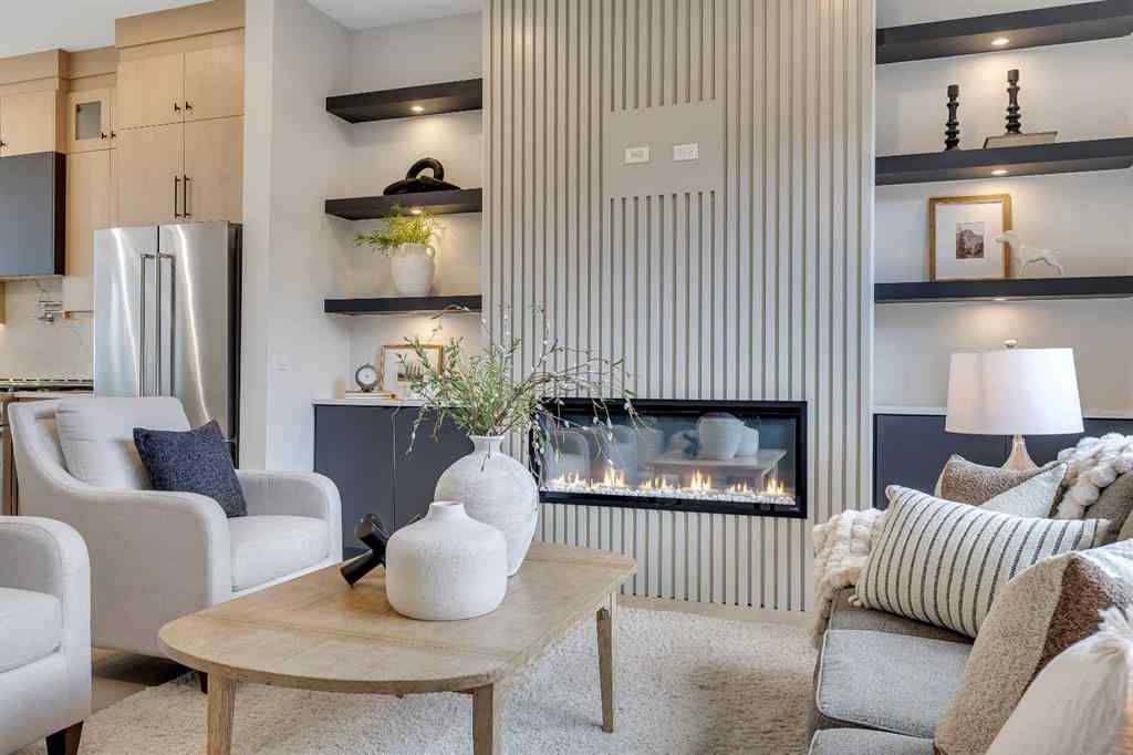 MLS® A2251770 - 42 Collingwood Place NW in Collingwood Calgary, Residential