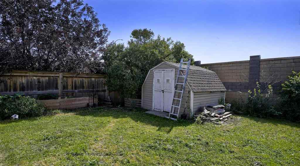 MLS® A2251771 - 88 Summerfield Close SW in Summerhill Airdrie, Residential