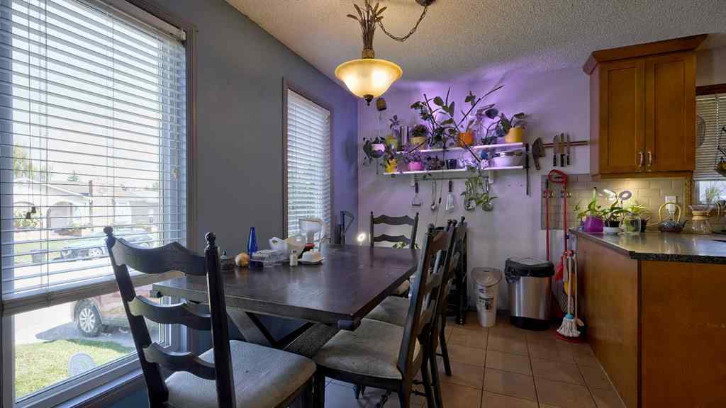 MLS® A2251771 - 88 Summerfield Close SW in Summerhill Airdrie, Residential