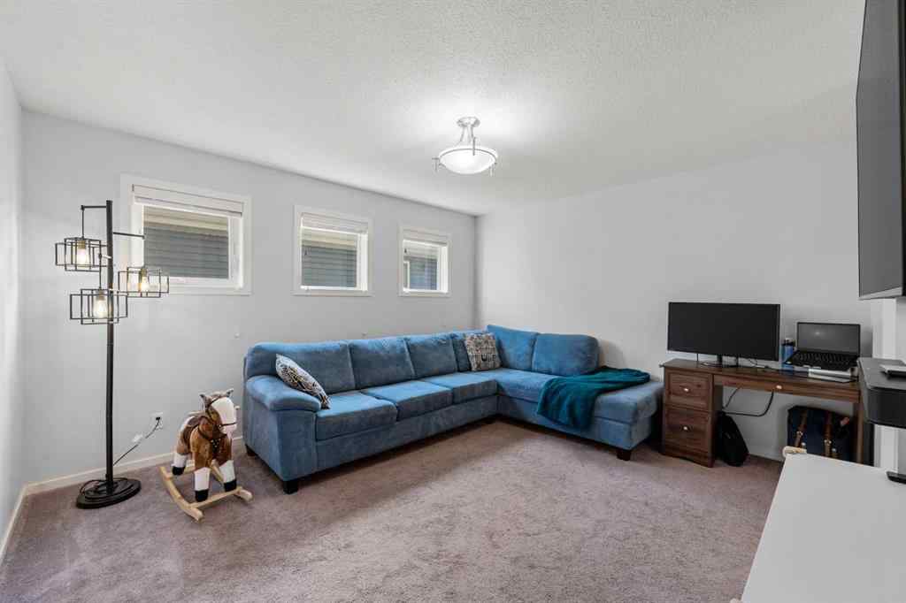 MLS® A2251781 - 220 Walgrove Heath SE in Walden Calgary, Residential