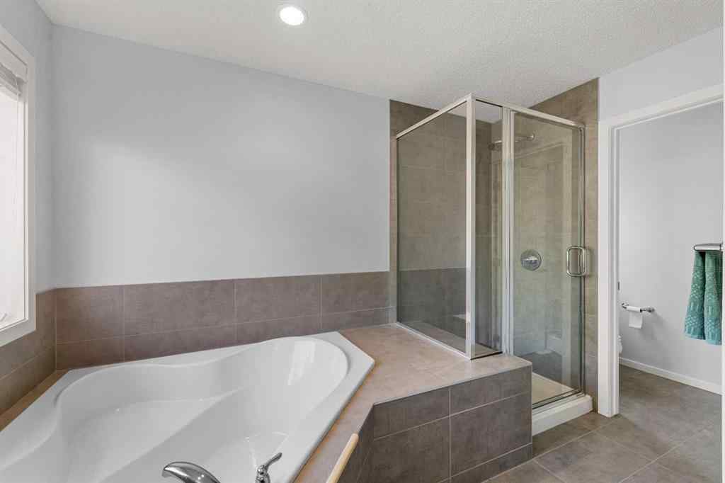 MLS® A2251781 - 220 Walgrove Heath SE in Walden Calgary, Residential