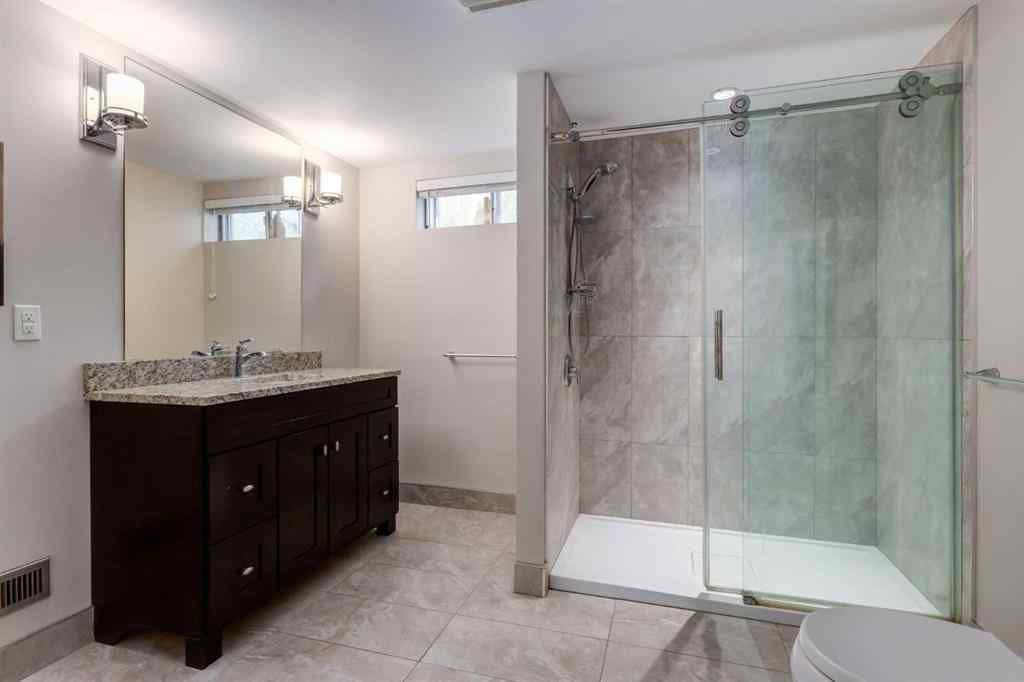 MLS® A2251782 - 534 Cantrell Drive SW in Canyon Meadows Calgary, Residential