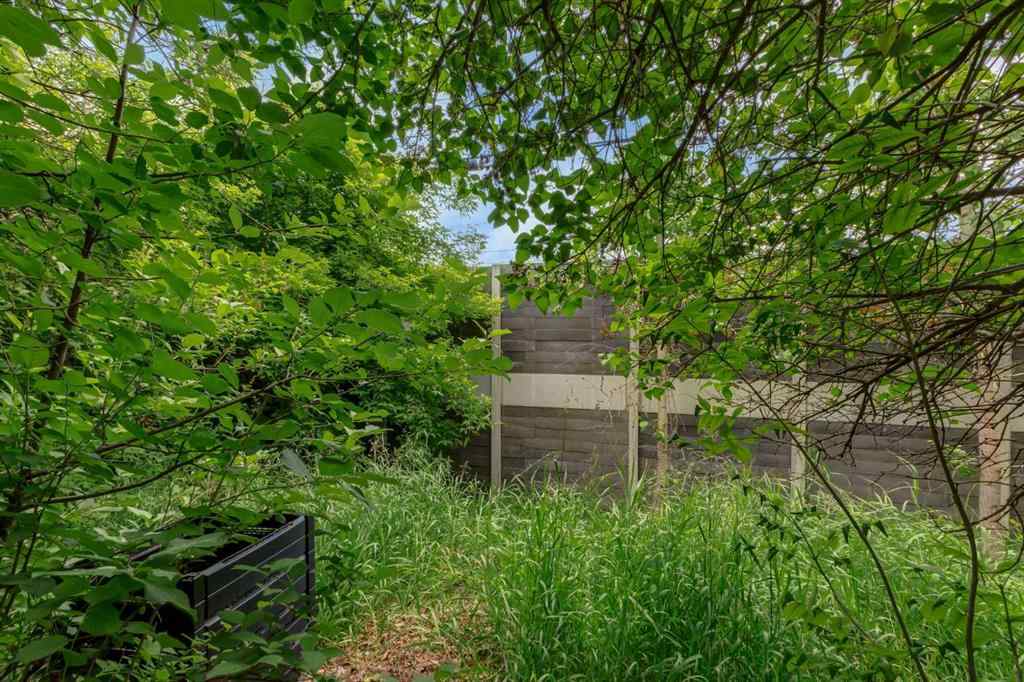 MLS® A2251782 - 534 Cantrell Drive SW in Canyon Meadows Calgary, Residential