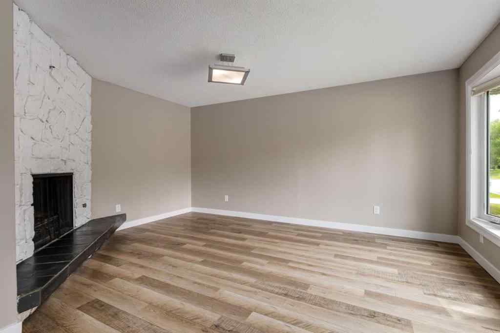 MLS® A2251782 - 534 Cantrell Drive SW in Canyon Meadows Calgary, Residential