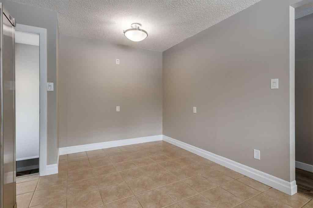 MLS® A2251782 - 534 Cantrell Drive SW in Canyon Meadows Calgary, Residential