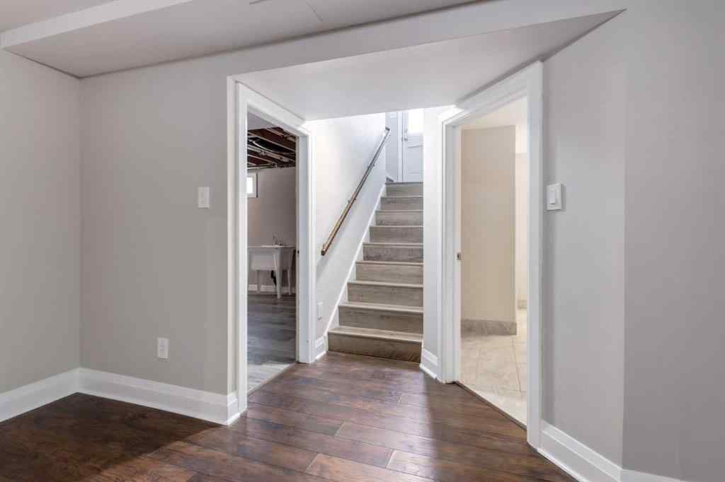 MLS® A2251782 - 534 Cantrell Drive SW in Canyon Meadows Calgary, Residential