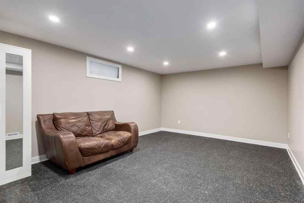 MLS® A2251782 - 534 Cantrell Drive SW in Canyon Meadows Calgary, Residential