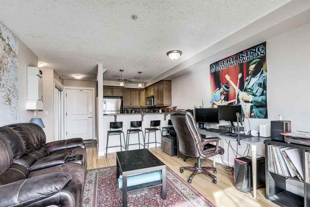 MLS® A2251787 - Unit #304 725 4 Street NE in Renfrew Calgary, Residential