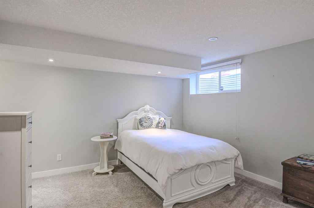 MLS® A2251789 - 155 Chapalina Square SE in Chaparral Calgary, Residential