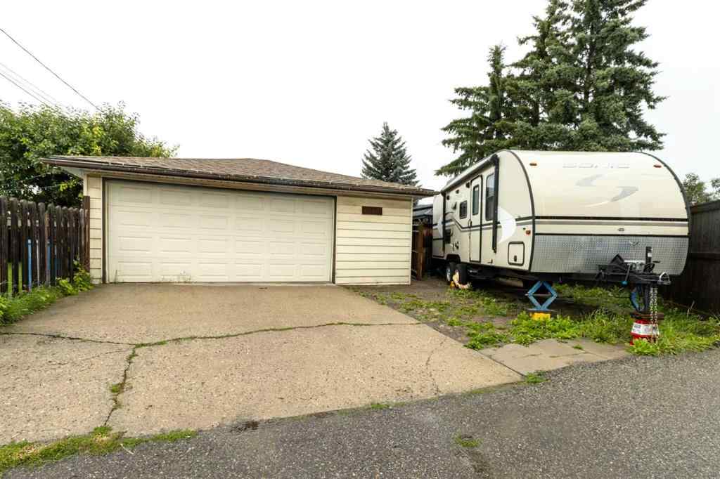 MLS® A2251790 - 4147 Maryvale Drive NE in Marlborough Calgary, Residential