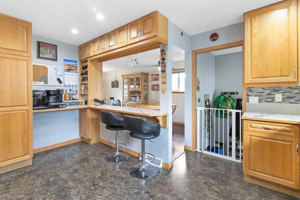 MLS® A2251790 - 4147 Maryvale Drive NE in Marlborough Calgary, Residential