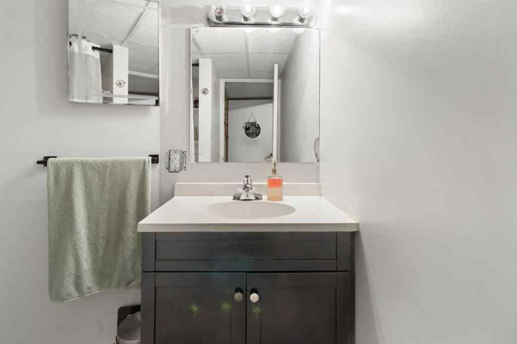 MLS® A2251790 - 4147 Maryvale Drive NE in Marlborough Calgary, Residential
