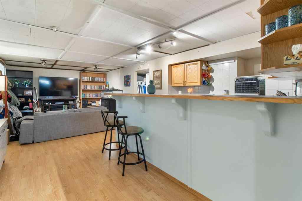 MLS® A2251790 - 4147 Maryvale Drive NE in Marlborough Calgary, Residential
