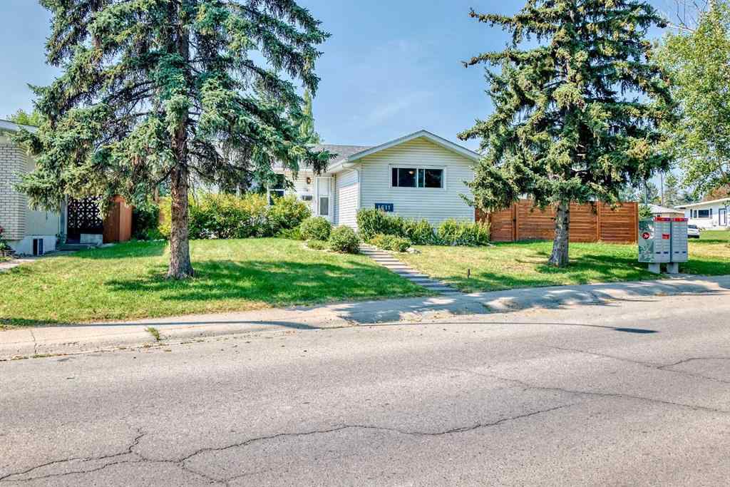 MLS® A2251791 - 1611 Radisson Drive SE in Albert Park/Radisson Heights Calgary, Residential