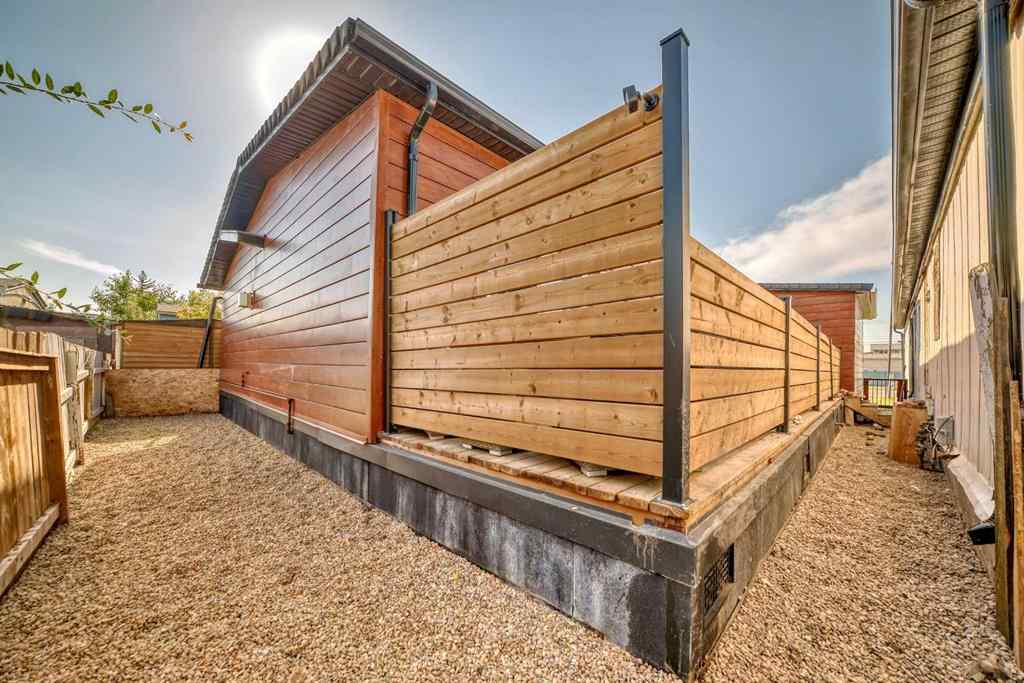 MLS® A2251793 - Unit #122 6220 17 Avenue SE in Red Carpet Calgary, Mobile