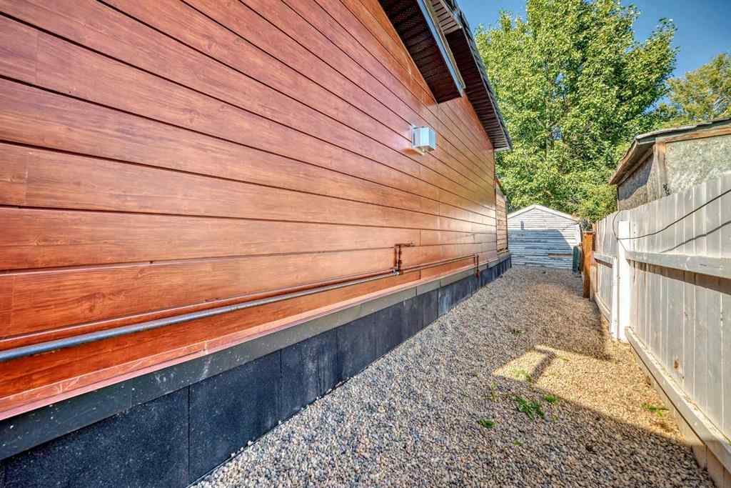 MLS® A2251793 - Unit #122 6220 17 Avenue SE in Red Carpet Calgary, Mobile