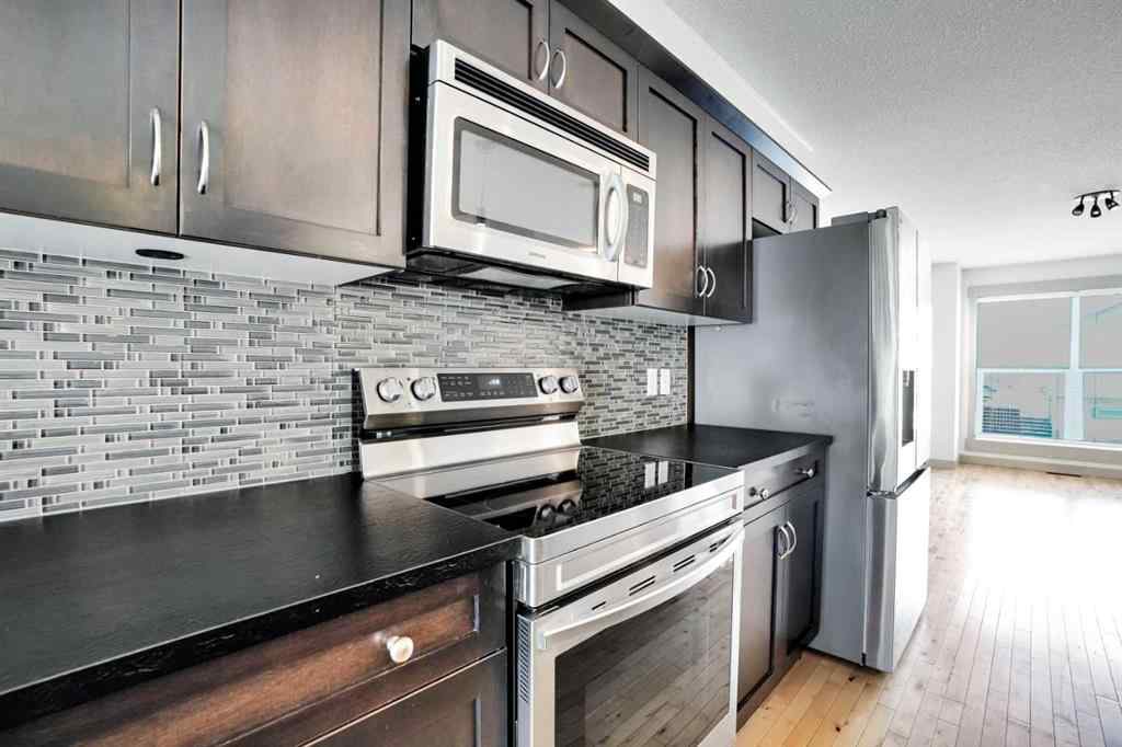 MLS® A2251795 - 132 lavendar Link  in Rainbow Falls Chestermere, Residential