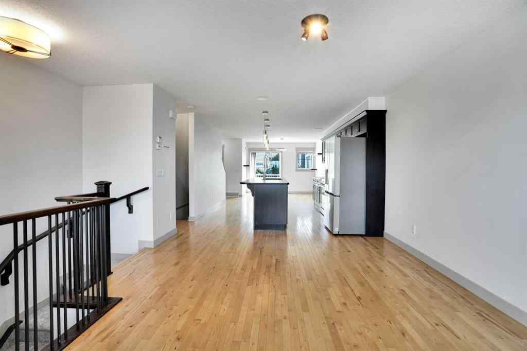 MLS® A2251795 - 132 lavendar Link  in Rainbow Falls Chestermere, Residential