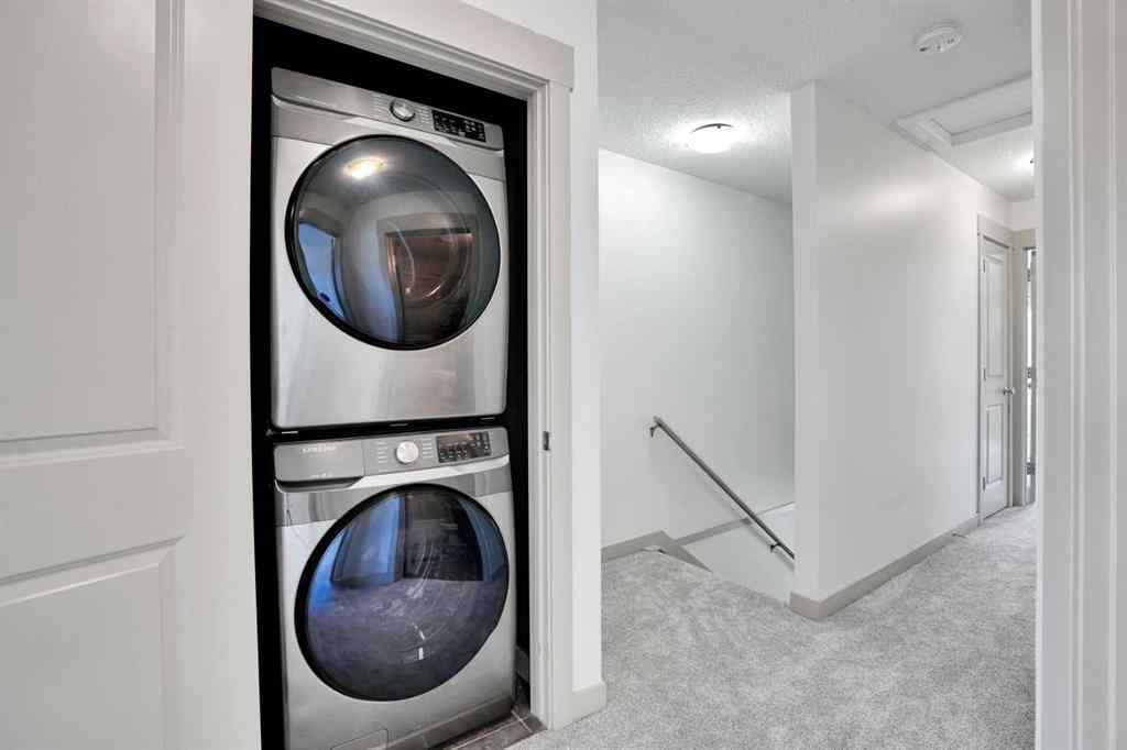 MLS® A2251795 - 132 lavendar Link  in Rainbow Falls Chestermere, Residential
