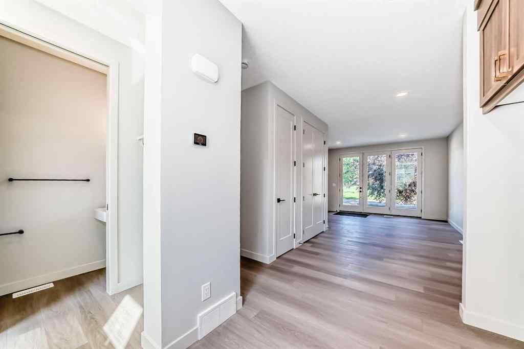 MLS® A2251796 - 643 53 Avenue SW in Windsor Park Calgary, Residential