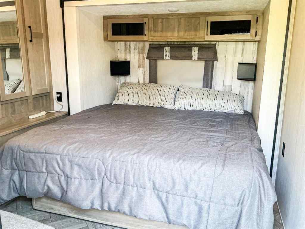 MLS® A2251798 - Unit #127 10046 Township Road 422   in Raymond Shores Rural Ponoka County, Land
