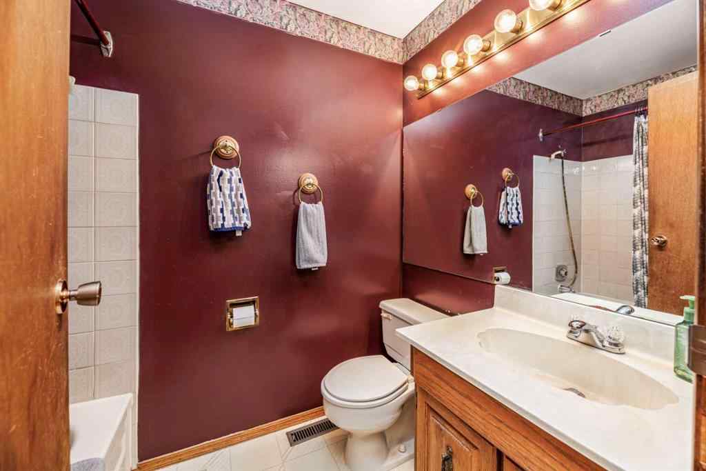 MLS® A2251800 - 24 Caswell Close  in Clearview Meadows Red Deer, Residential