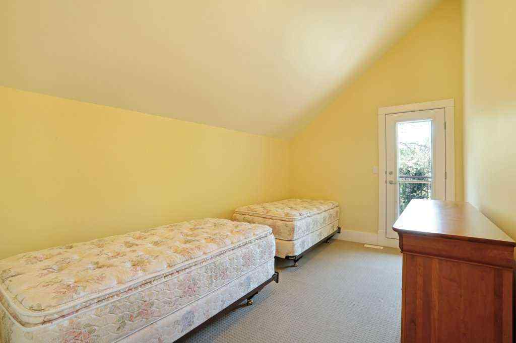 MLS® A2251801 - 1024 Cassils Road W in West End Brooks, Residential