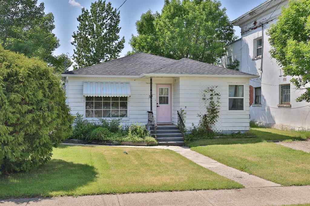 MLS® A2251803 - 38 Broadway S   in NONE Raymond, Residential