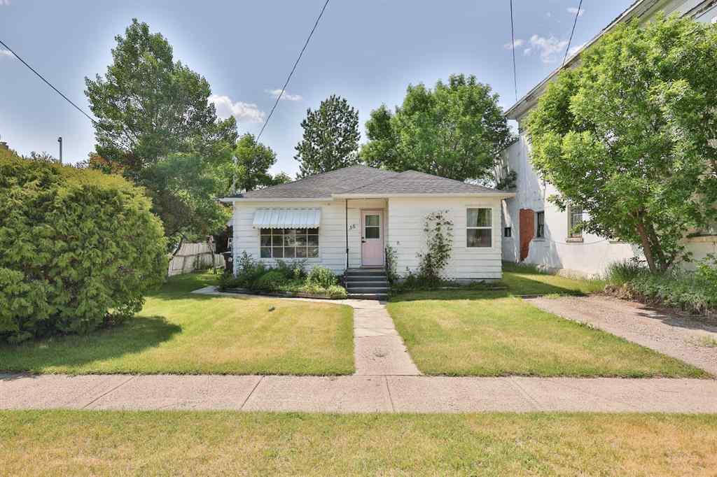 MLS® A2251803 - 38 Broadway S   in NONE Raymond, Residential