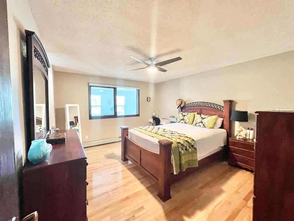 MLS® A2251810 - 1408 Newcastle Trail  in Newcastle Drumheller, Residential