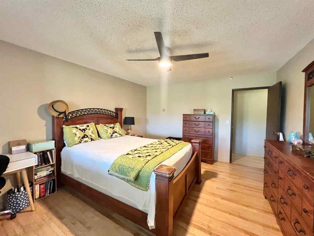 MLS® A2251810 - 1408 Newcastle Trail  in Newcastle Drumheller, Residential